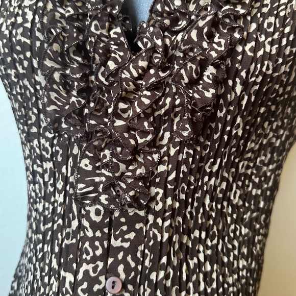 Vintage Ruffled Giraffe Print Top - Picture 2 of 4